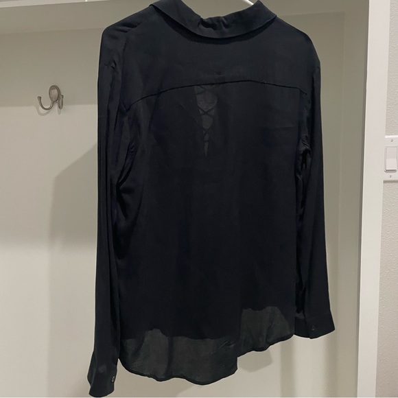 Lace up blouse - Picture 4 of 5